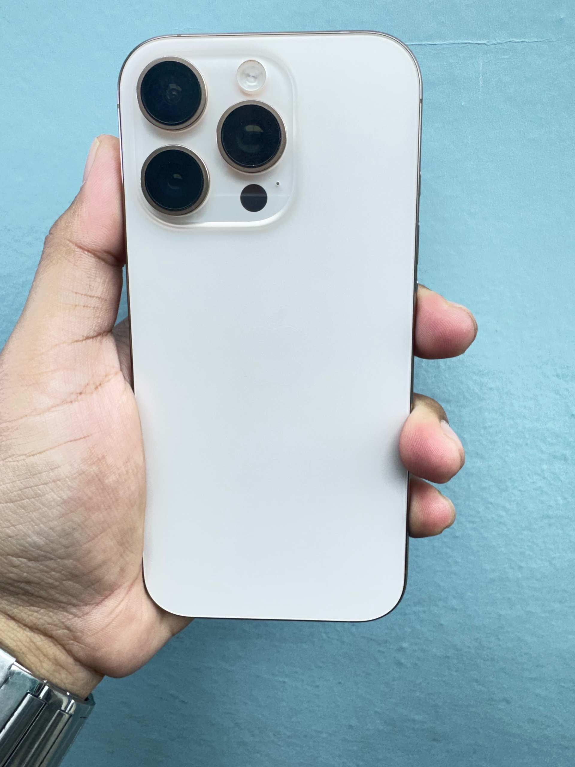 Apple iPhone 16 Pro