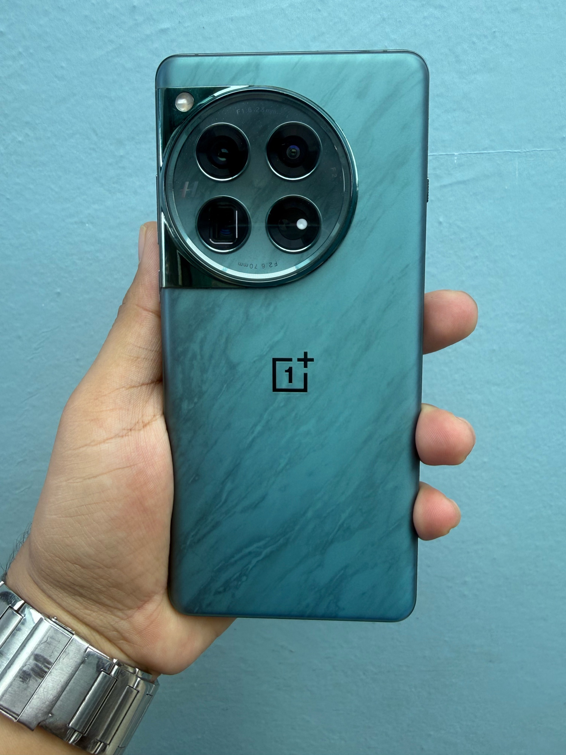 OnePlus 12